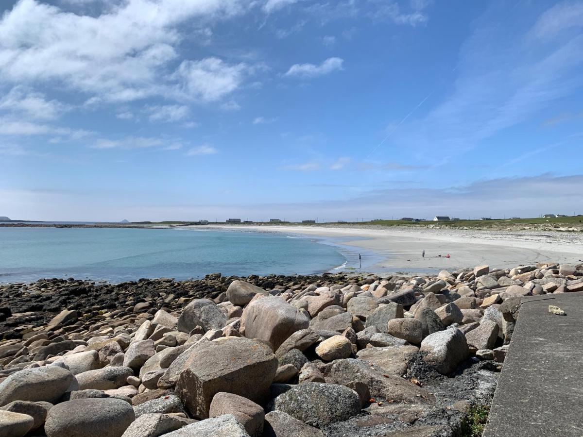 Seascape On The Edge Of Town: 4 Beds All Ensuite. Belmullet ภายนอก รูปภาพ