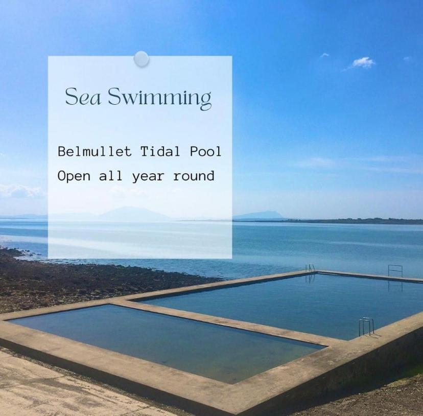 Seascape On The Edge Of Town: 4 Beds All Ensuite. Belmullet ภายนอก รูปภาพ